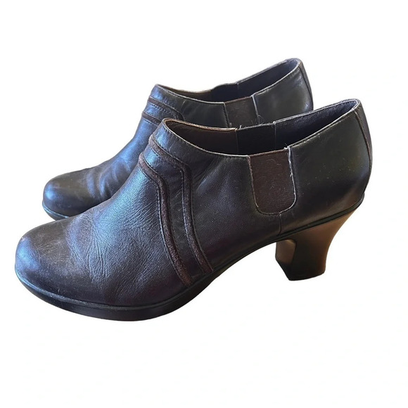 Dansko Banks Pumps size 40 In Deep Brown women’s heeled slip on shoes - Picture 1 of 10